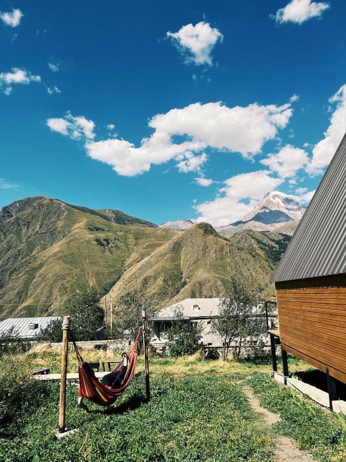Ska Cottage Kazbegi Extérieur photo